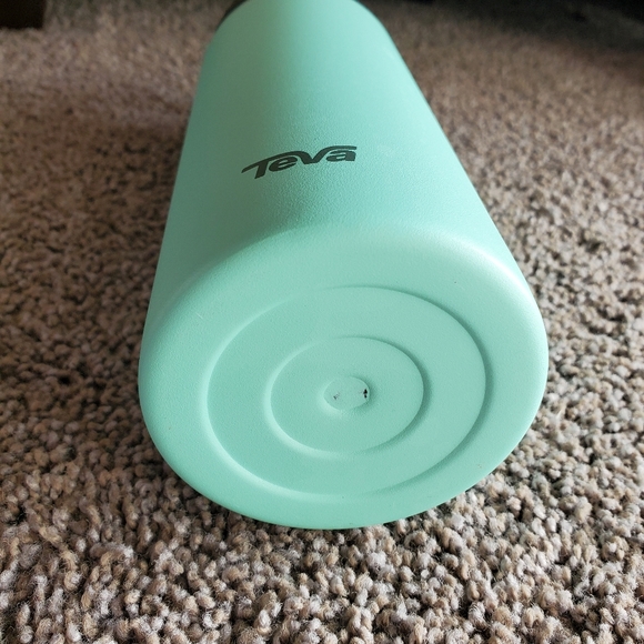 Teva Travel Canteen - Picture 6 of 7